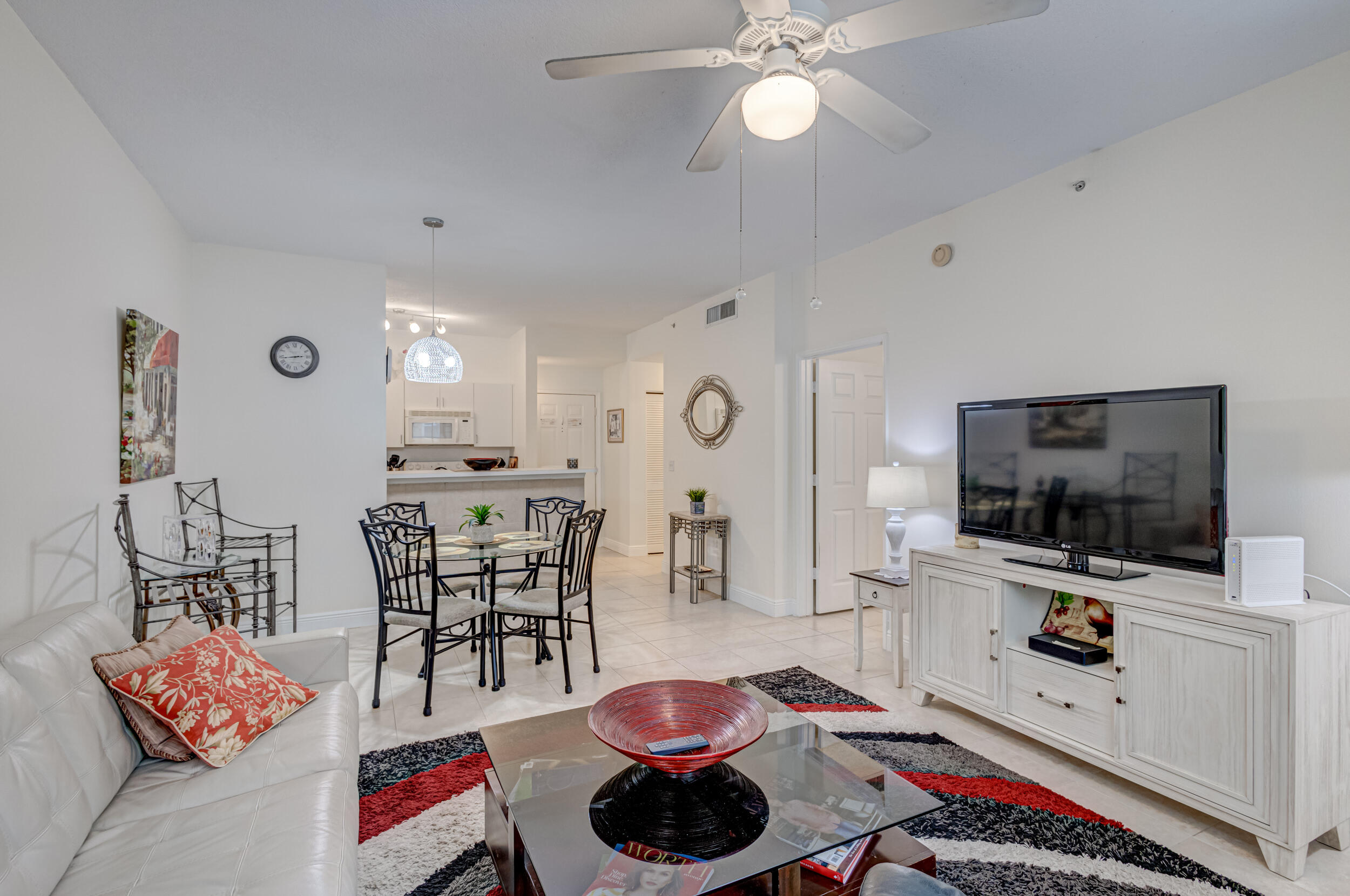 COURTYARDS IN CITYPLACE CONDO - Residential Lease