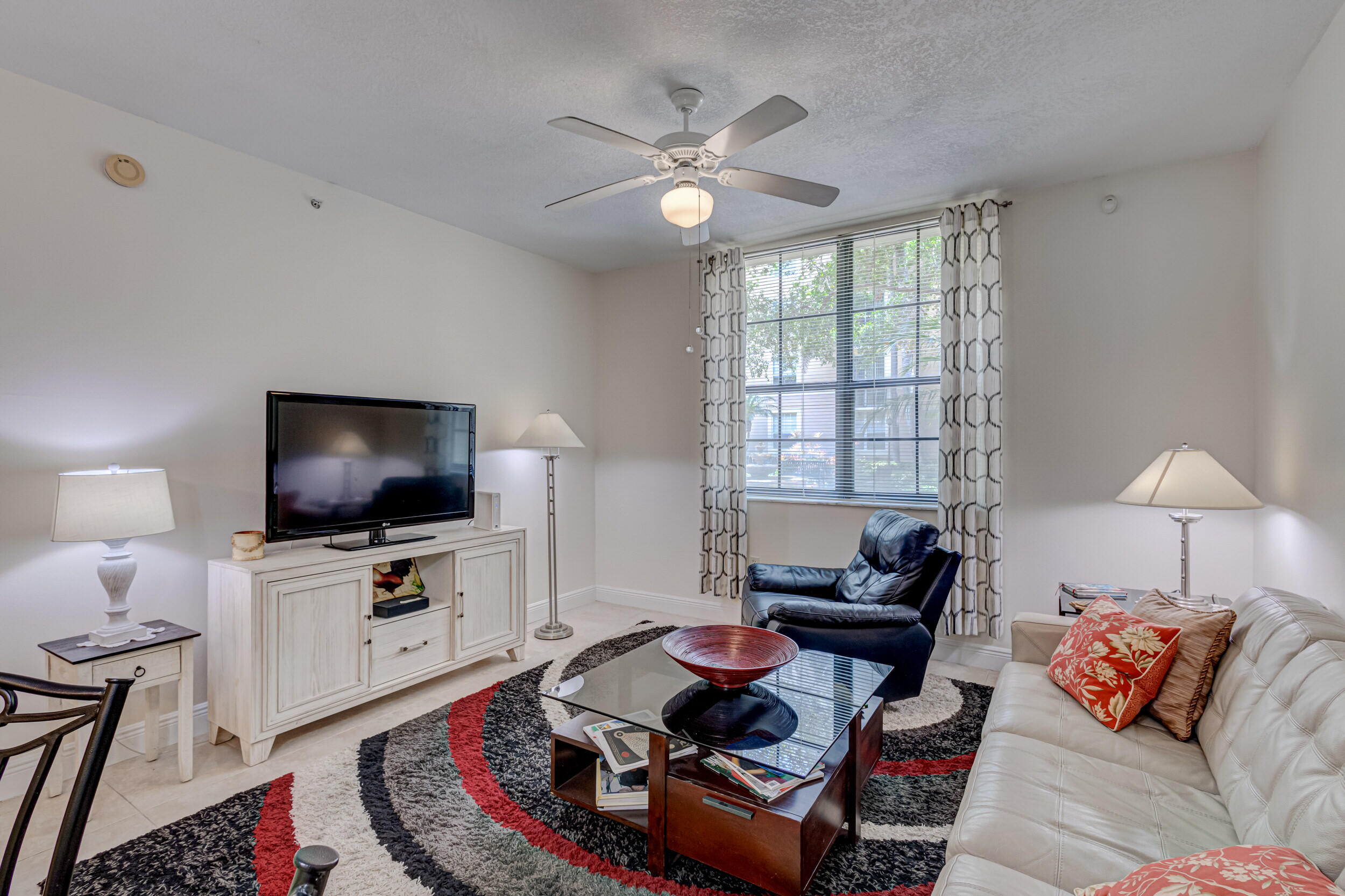 COURTYARDS IN CITYPLACE CONDO - Residential Lease