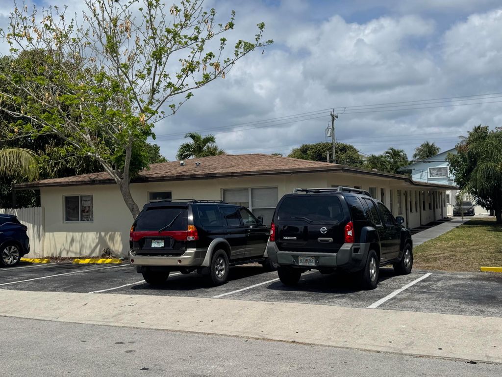 Photo of 1522 S N Street #5, Lake Worth Beach, FL 33460 (MLS # R11085688)