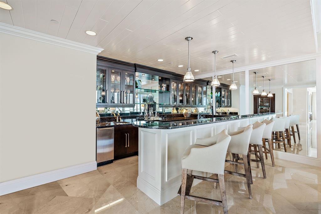 Ocean's Edge - Residential