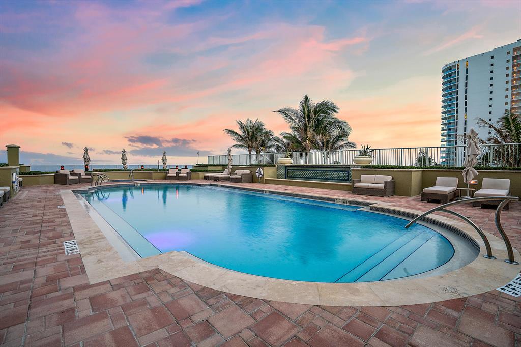 Ocean's Edge - Residential