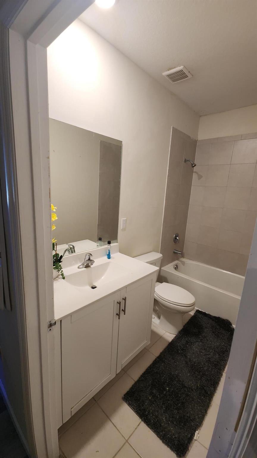 PALOMINO LAKES / TROTTERS - Residential