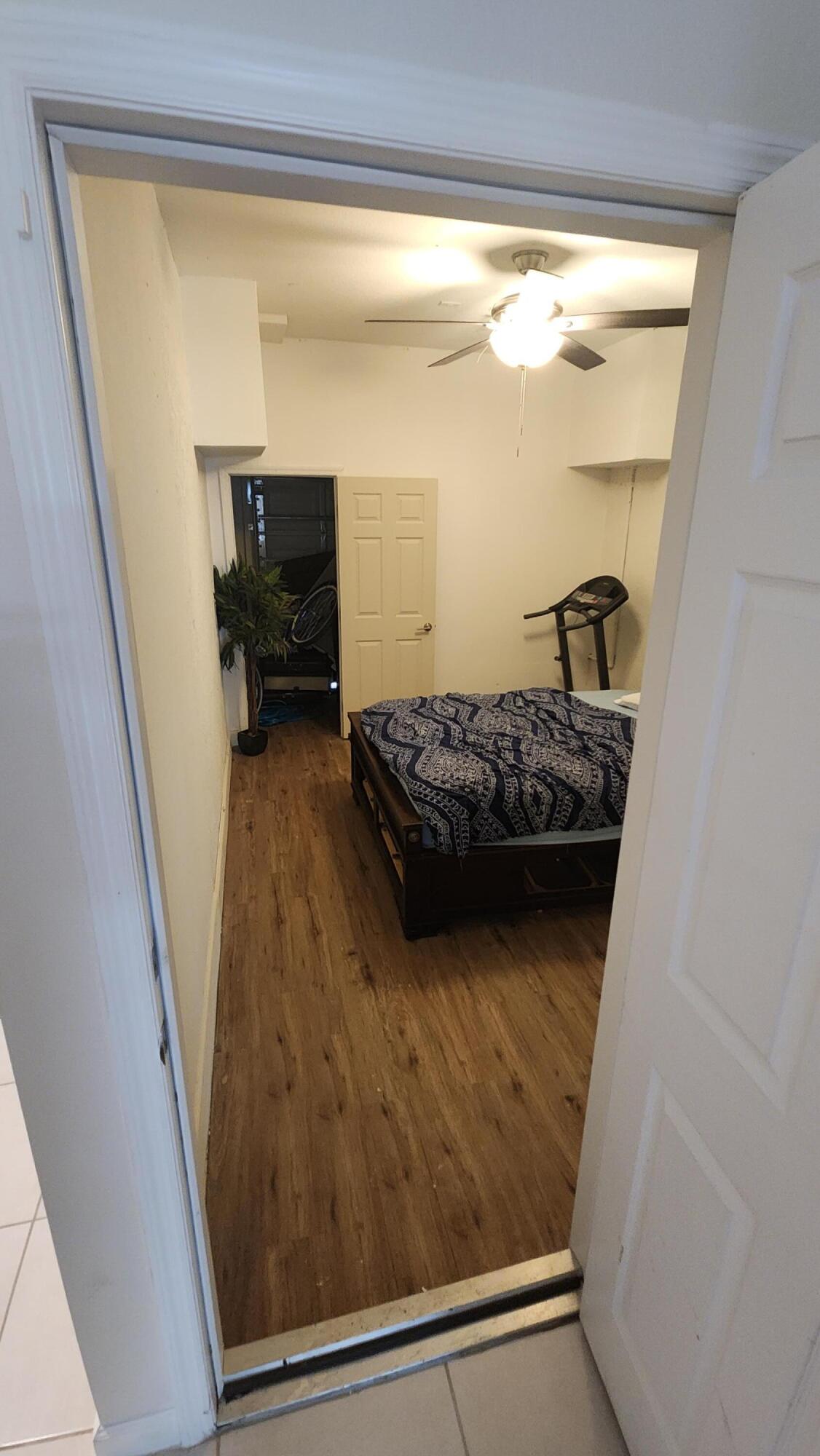 PALOMINO LAKES / TROTTERS CHASE - Residential