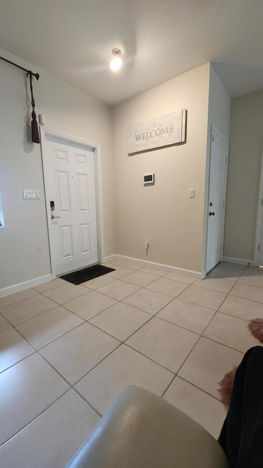 PALOMINO LAKES / TROTTERS - Residential