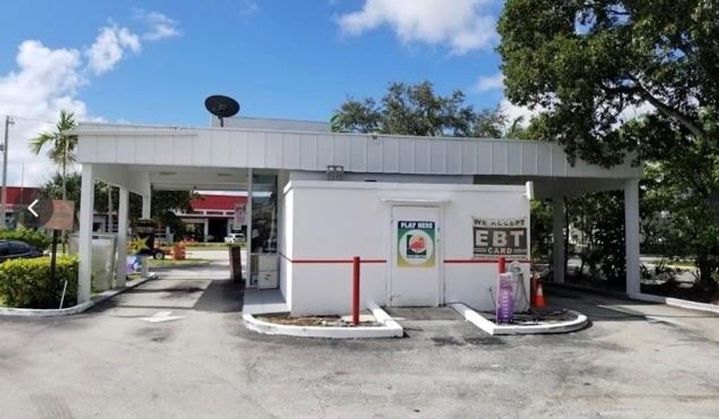 Photo of Convenience Store, Boca Raton, FL 33431 (MLS # F10505270)