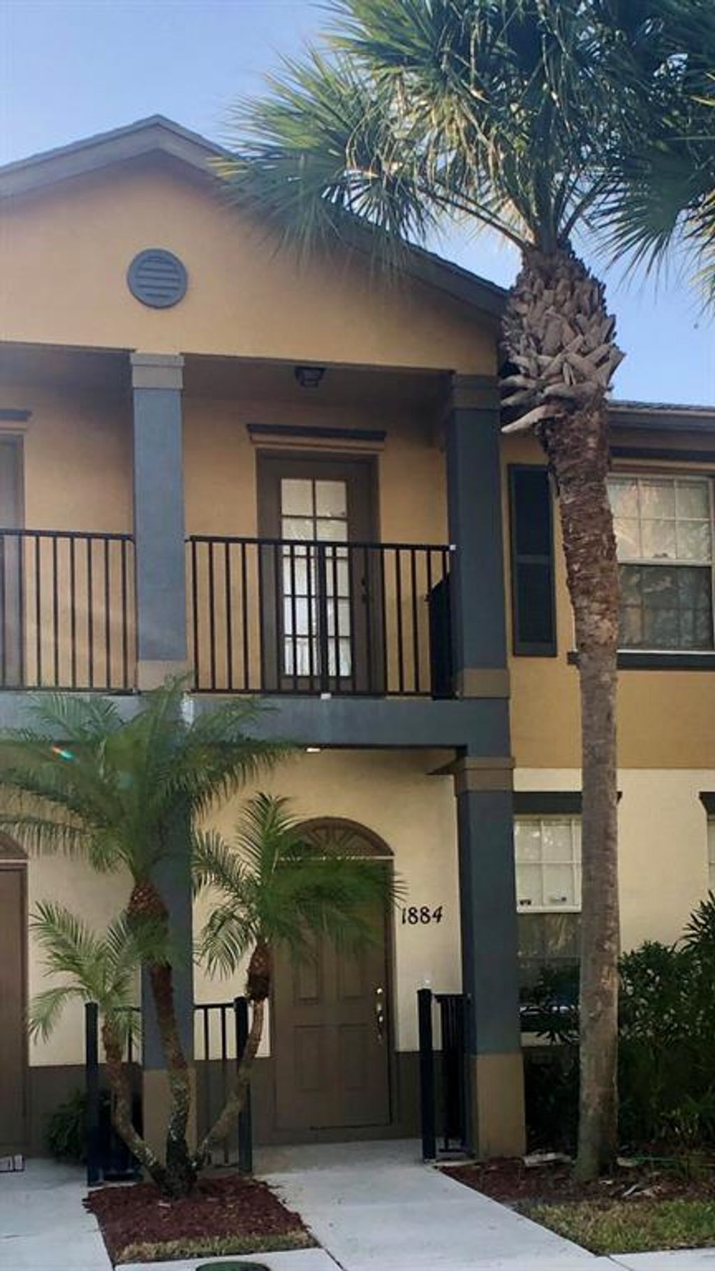 Photo of 1884 SE High Springs Drive, Port Saint Lucie, FL 34952 (MLS # R10769428)