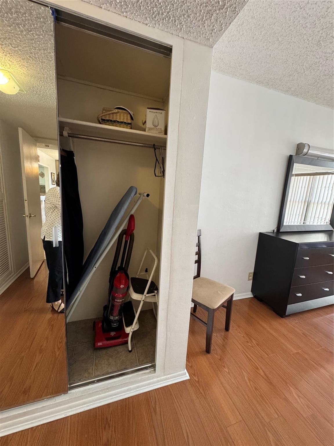 Regency Tower South Condo - Residential Lease