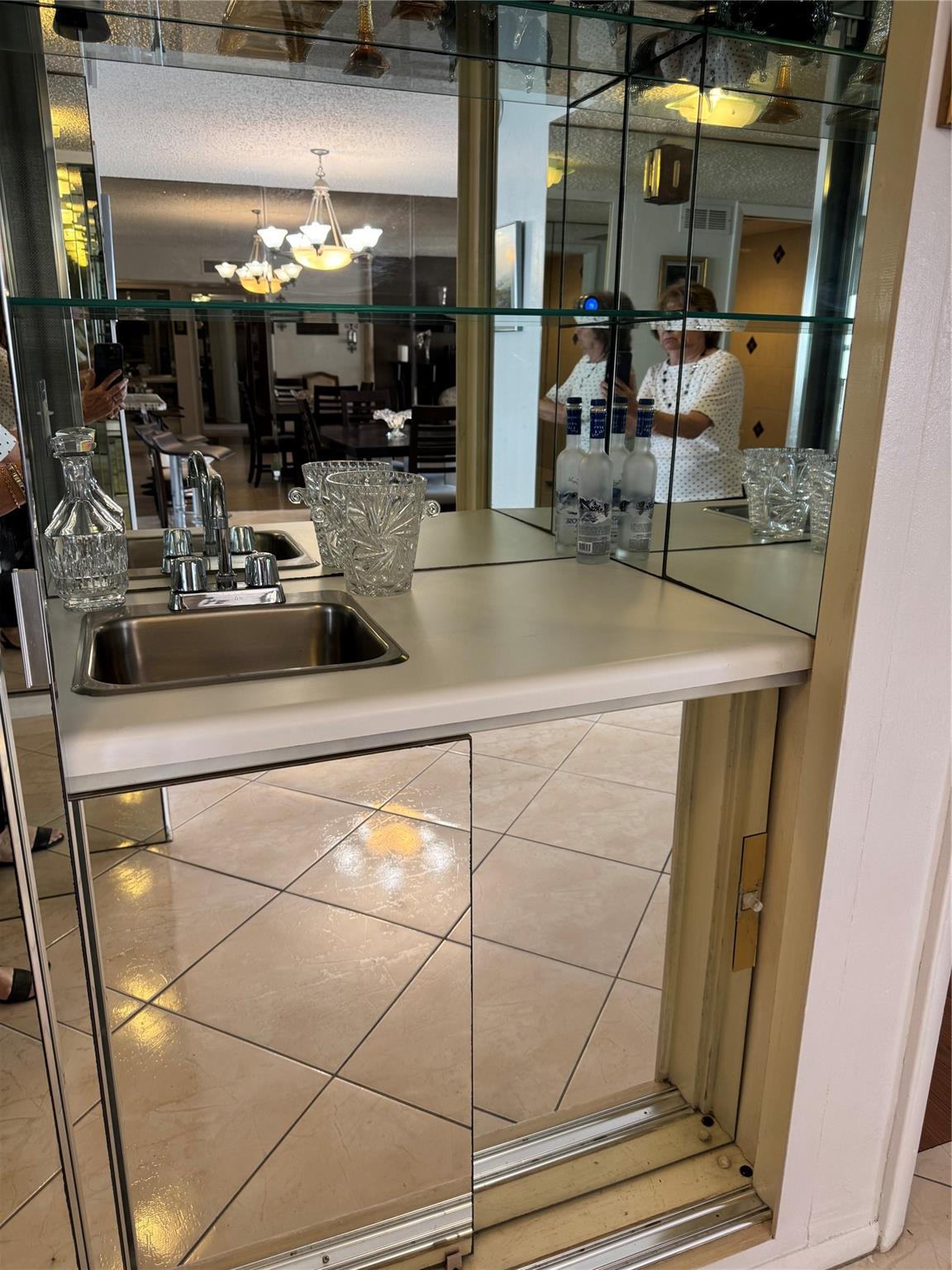 Regency Tower South Condo - Residential Lease