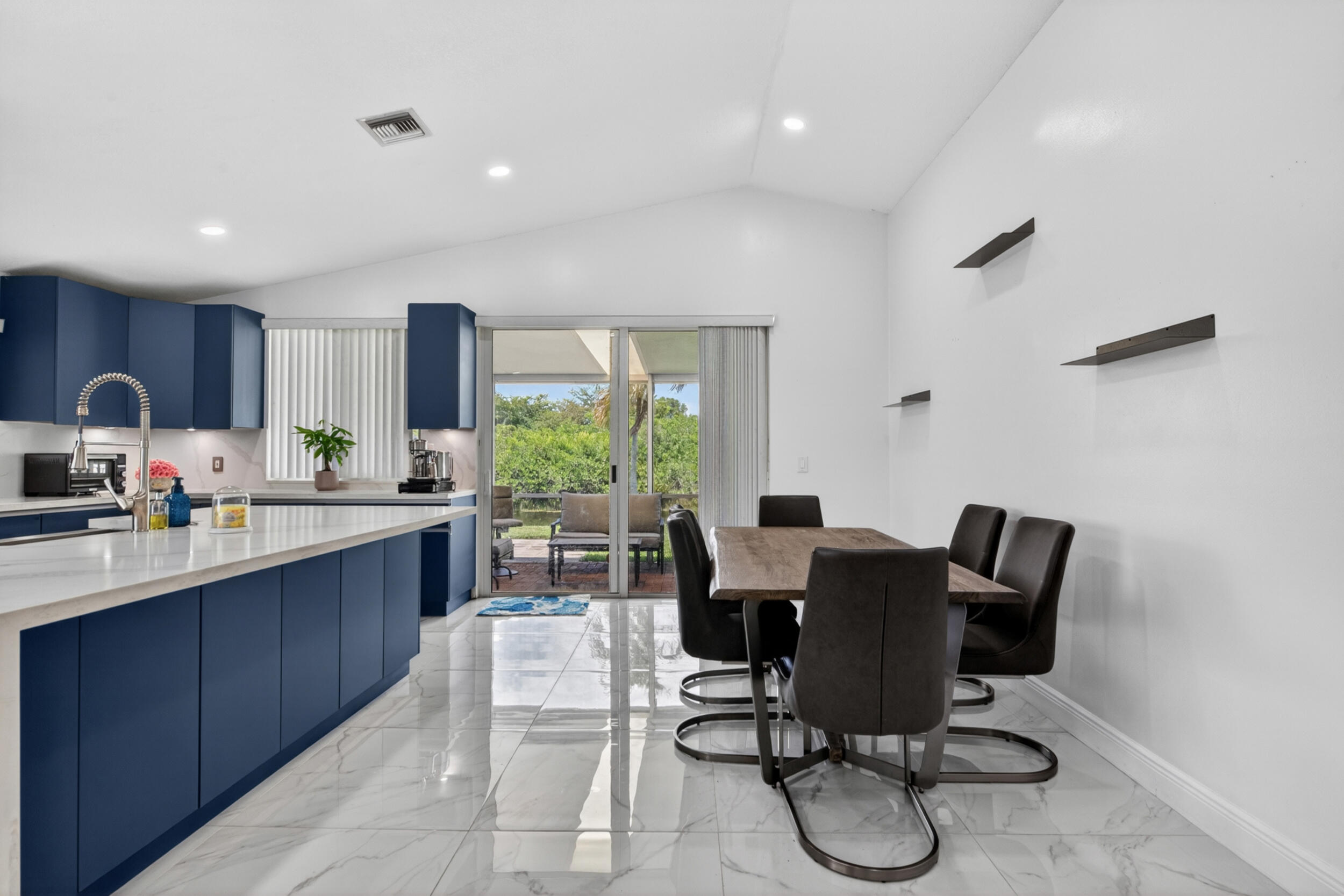 TOWNGATE - Residential
