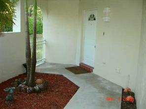 1356 Seagrape Cir