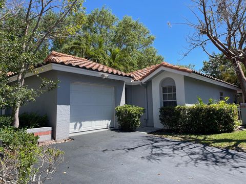 1356 Seagrape Cir Weston FL 33326