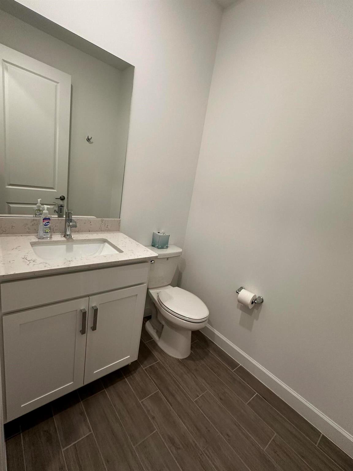 CRESTWOOD NORTH - Residential Lease