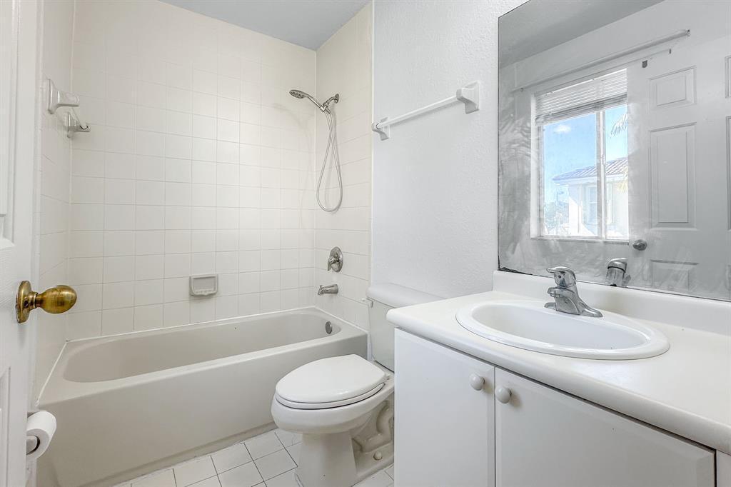 SHOMA TOWNHOMES AT KEYSCOVE CONDO - Residential