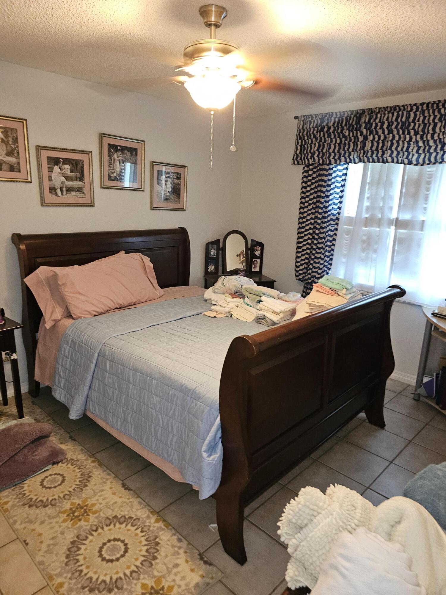 BOULEVARD WOODS NORTH - Residential