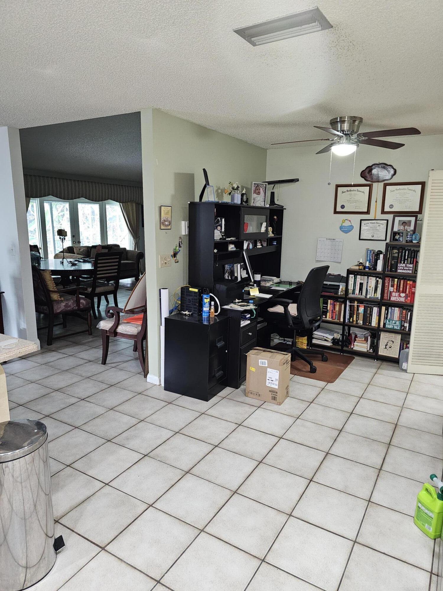 7230 NW 47th Place NW