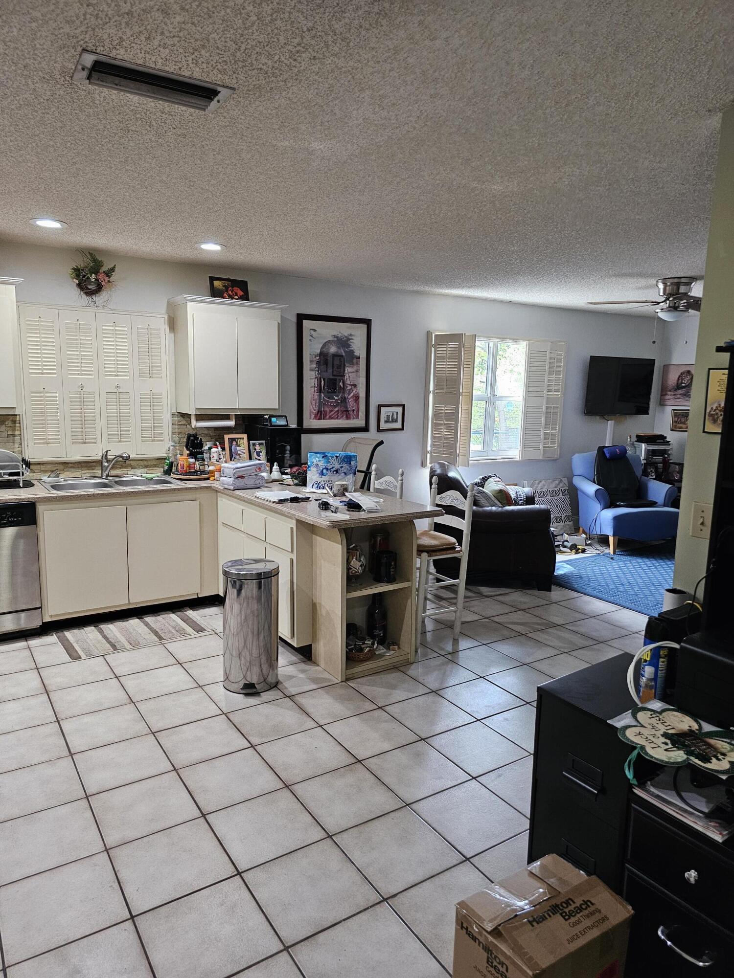 BOULEVARD WOODS NORTH - Residential