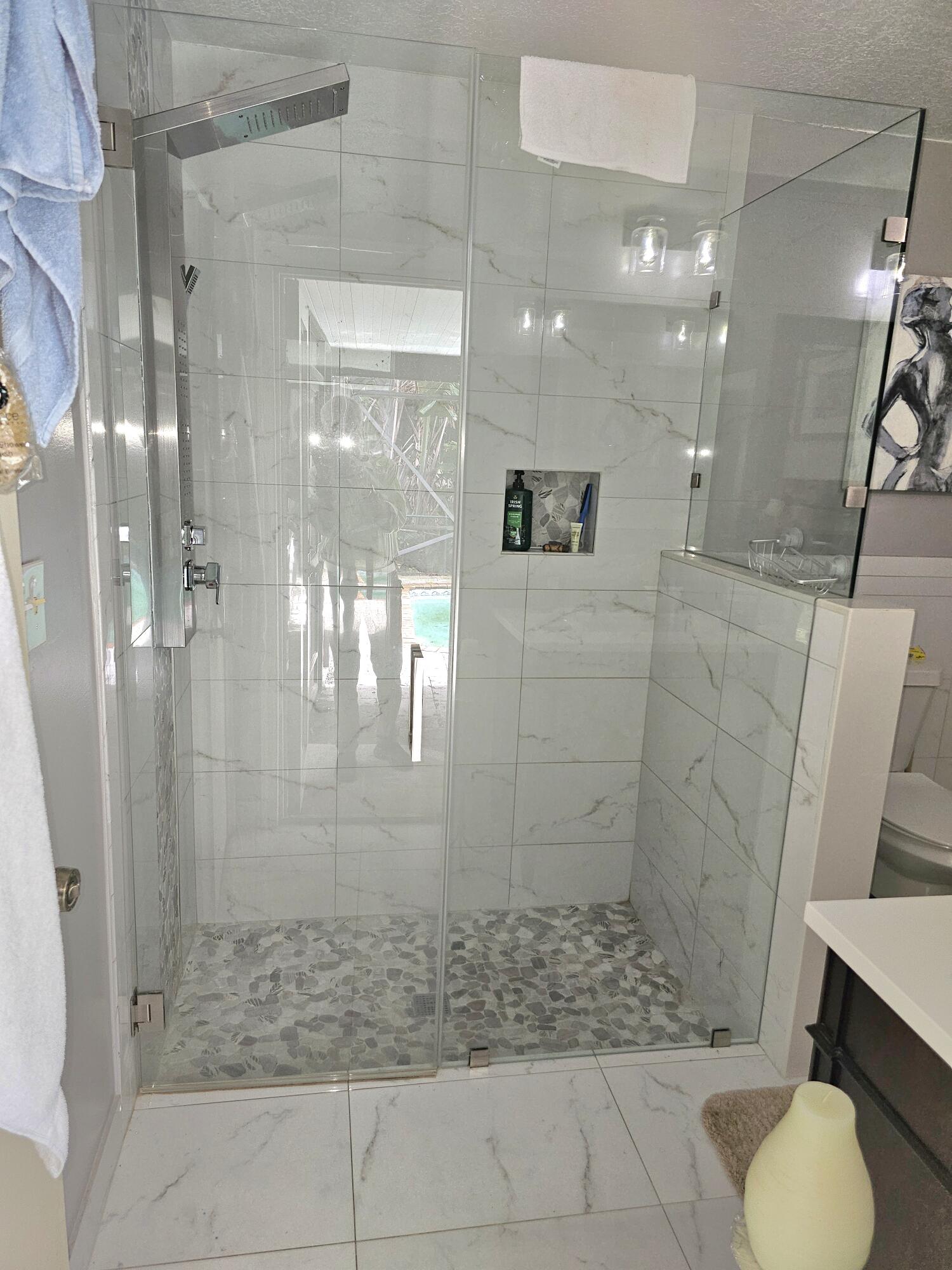 BOULEVARD WOODS NORTH - Residential