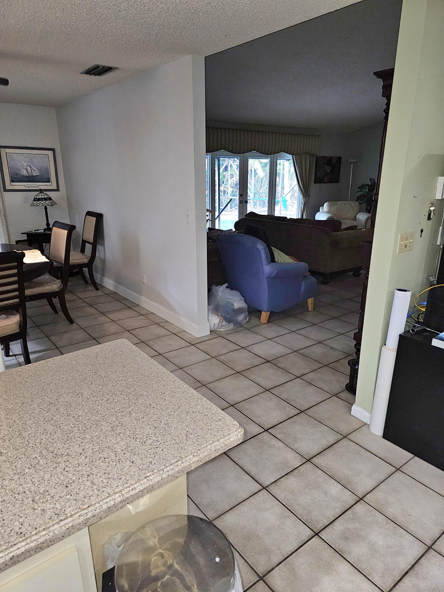 BOULEVARD WOODS NORTH - Residential