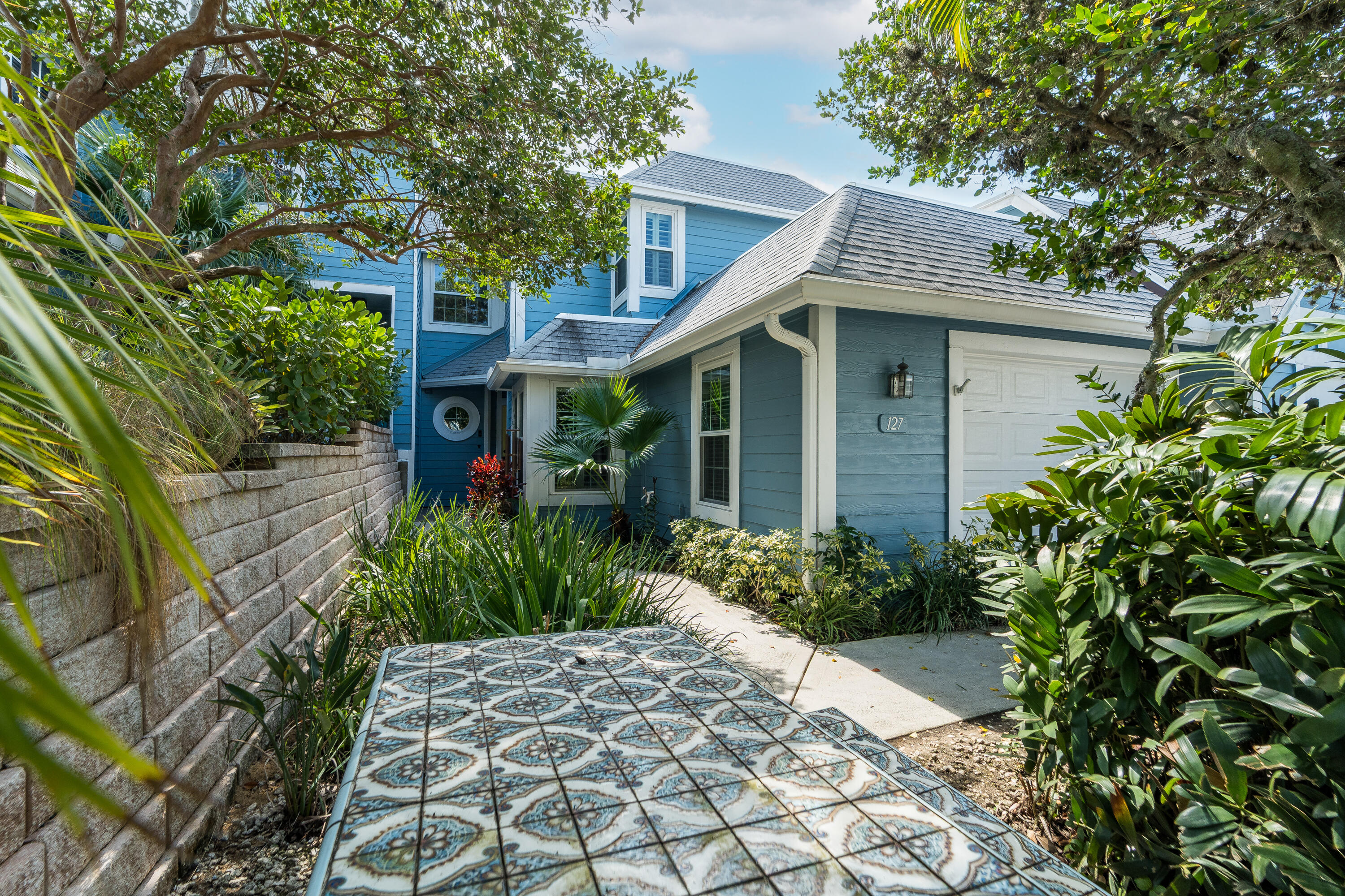 127 Ocean Dunes Circle