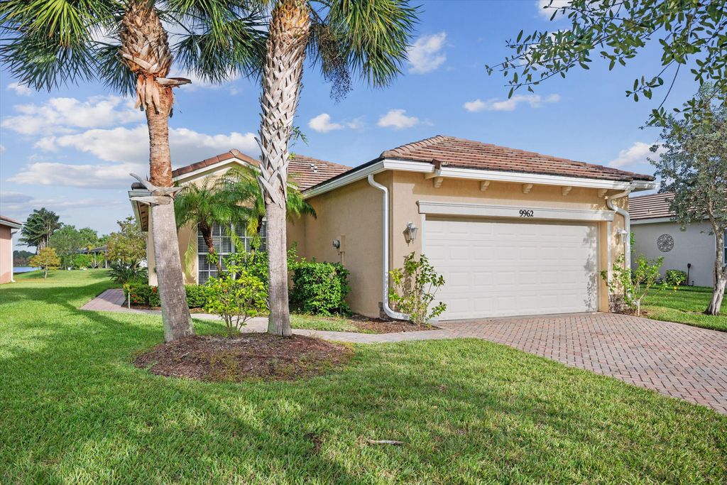 Photo of 9962 SW Glenbrook Drive, Port Saint Lucie, FL 34987 (MLS # R11033766)