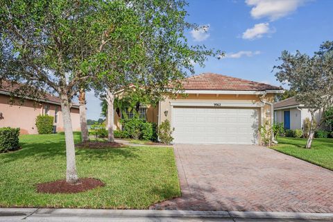 A home in Port St Lucie