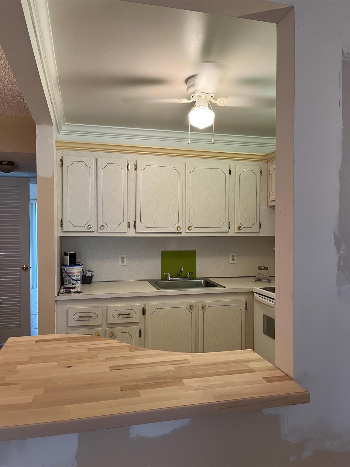 Ashby B Condo - Residential Lease