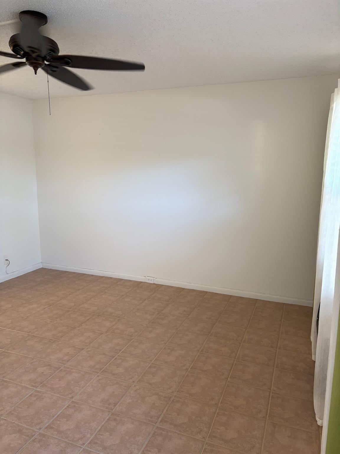 Ashby B Condo - Residential Lease