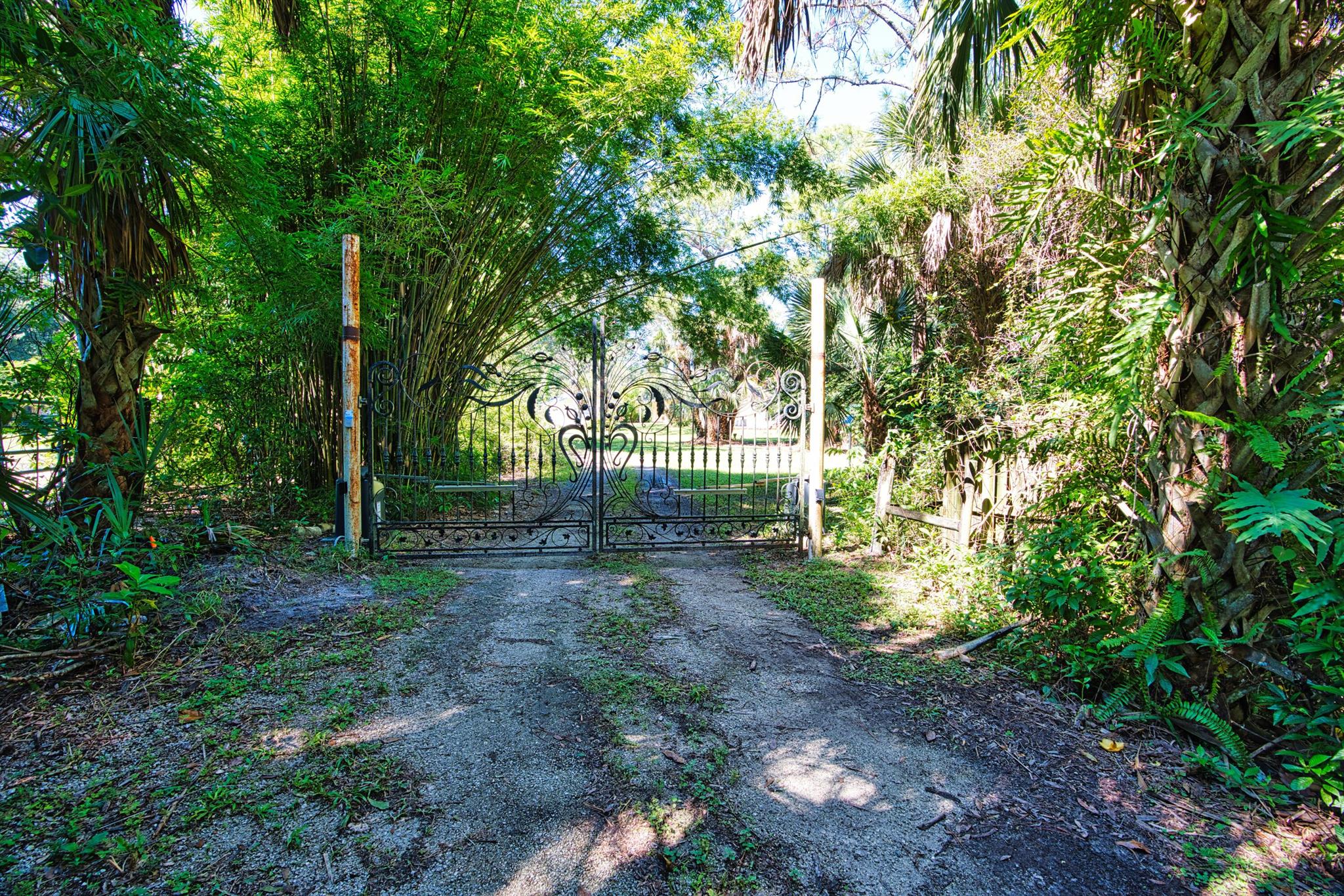 17437 Jupiter Farms Road