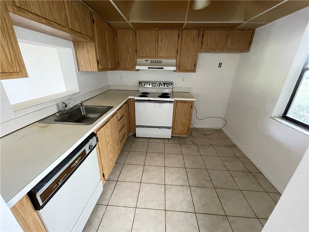 CONCORD VILLAGE CONDO - Residential