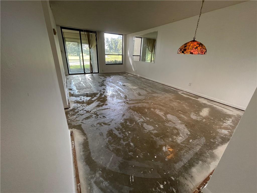 CONCORD VILLAGE CONDO - Residential