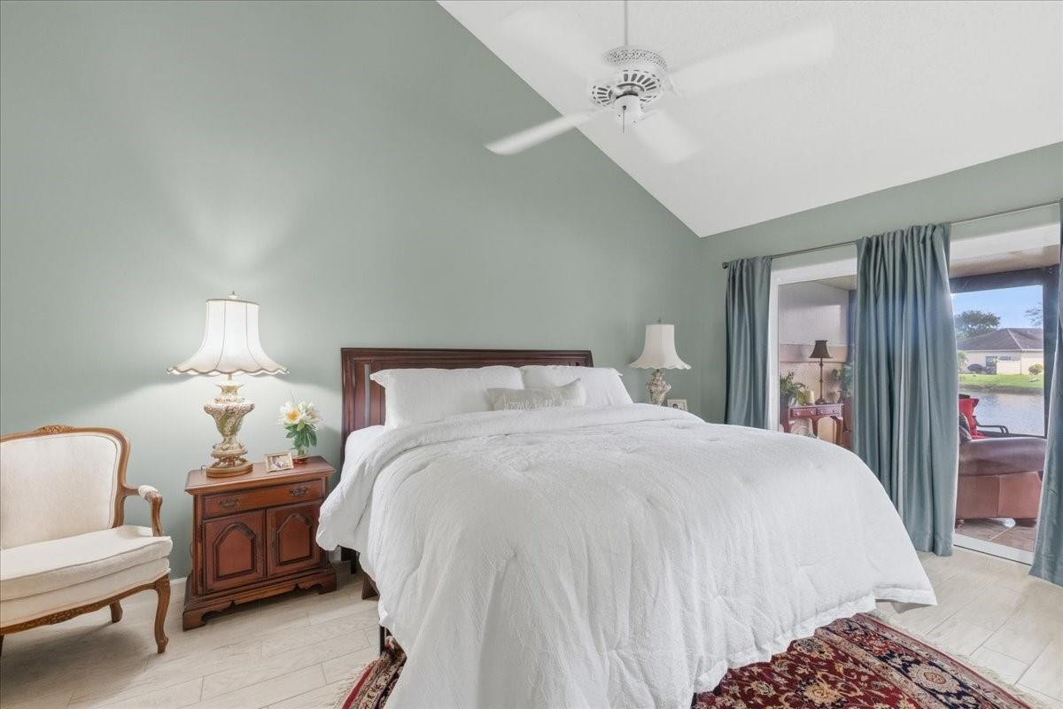 PINE RIDGE AT DELRAY BEAC - Residential