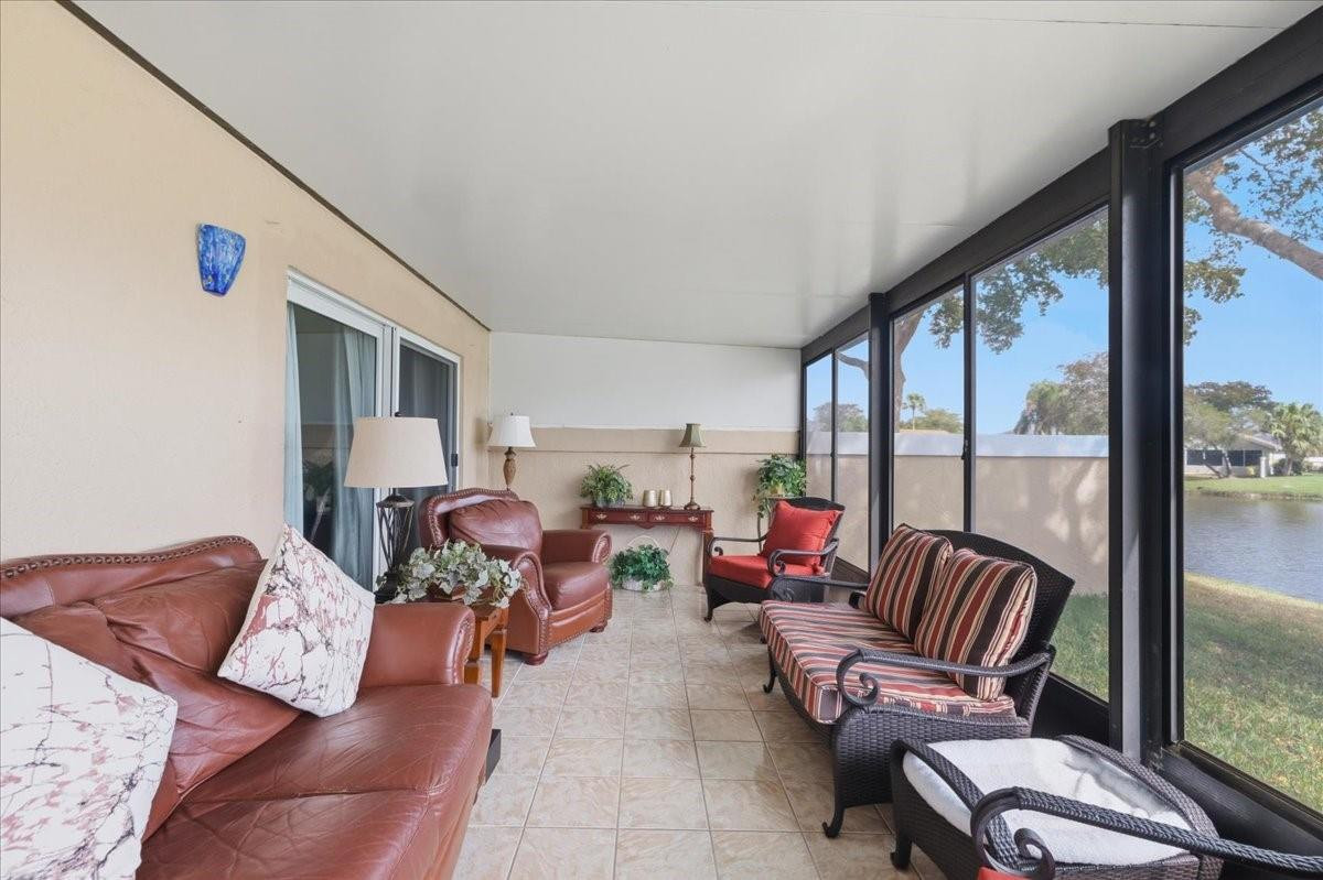 PINE RIDGE AT DELRAY BEAC - Residential