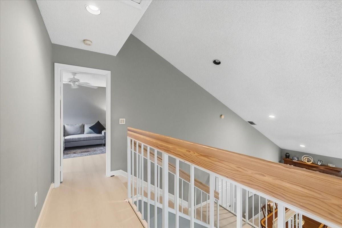 PINE RIDGE AT DELRAY BEAC - Residential