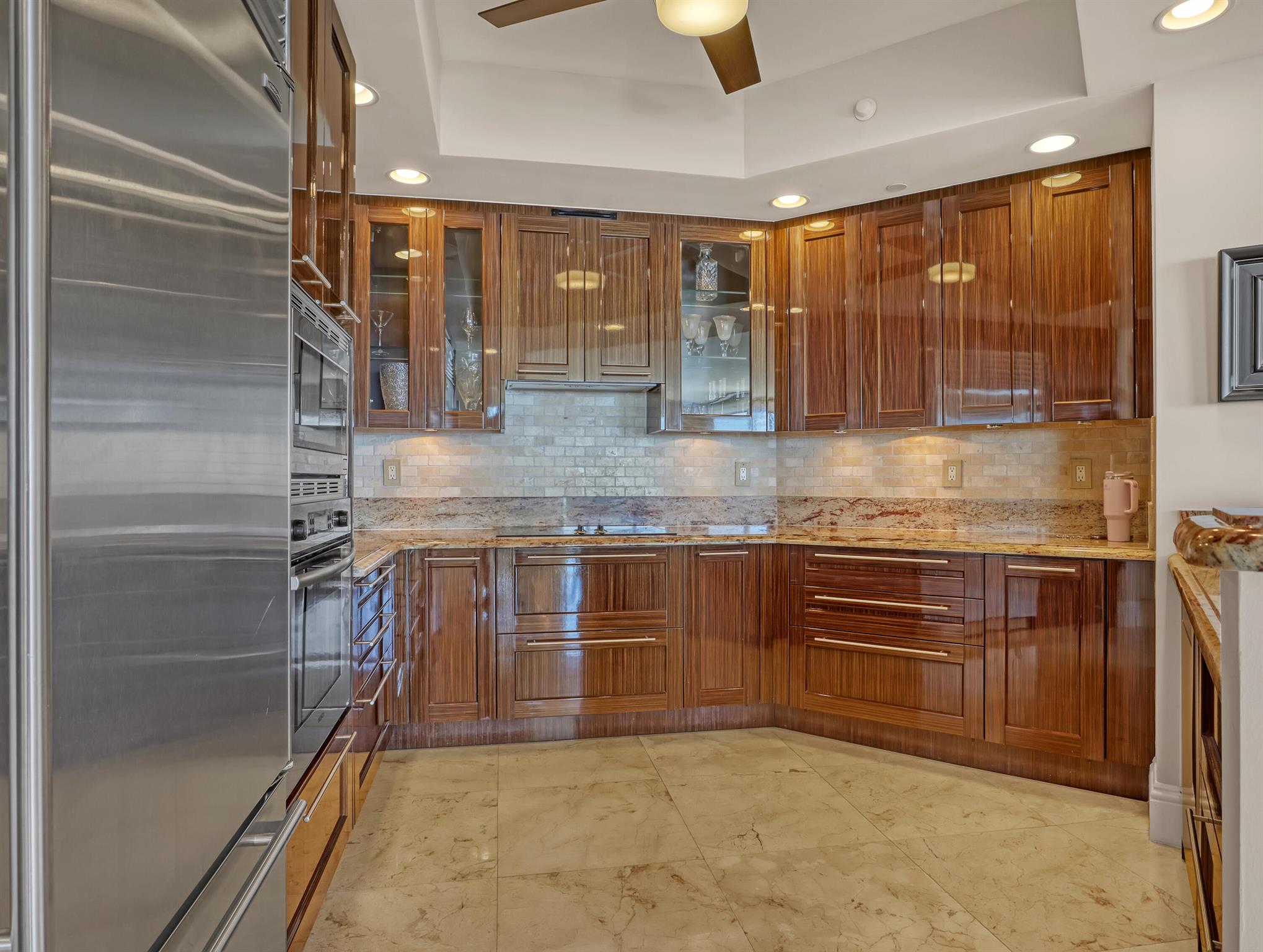 Ritz-Carlton Residences - Residential