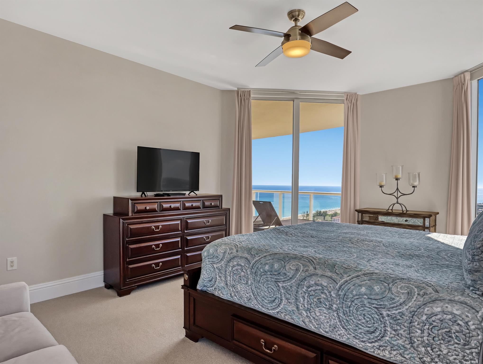 Ritz-Carlton Residences - Residential