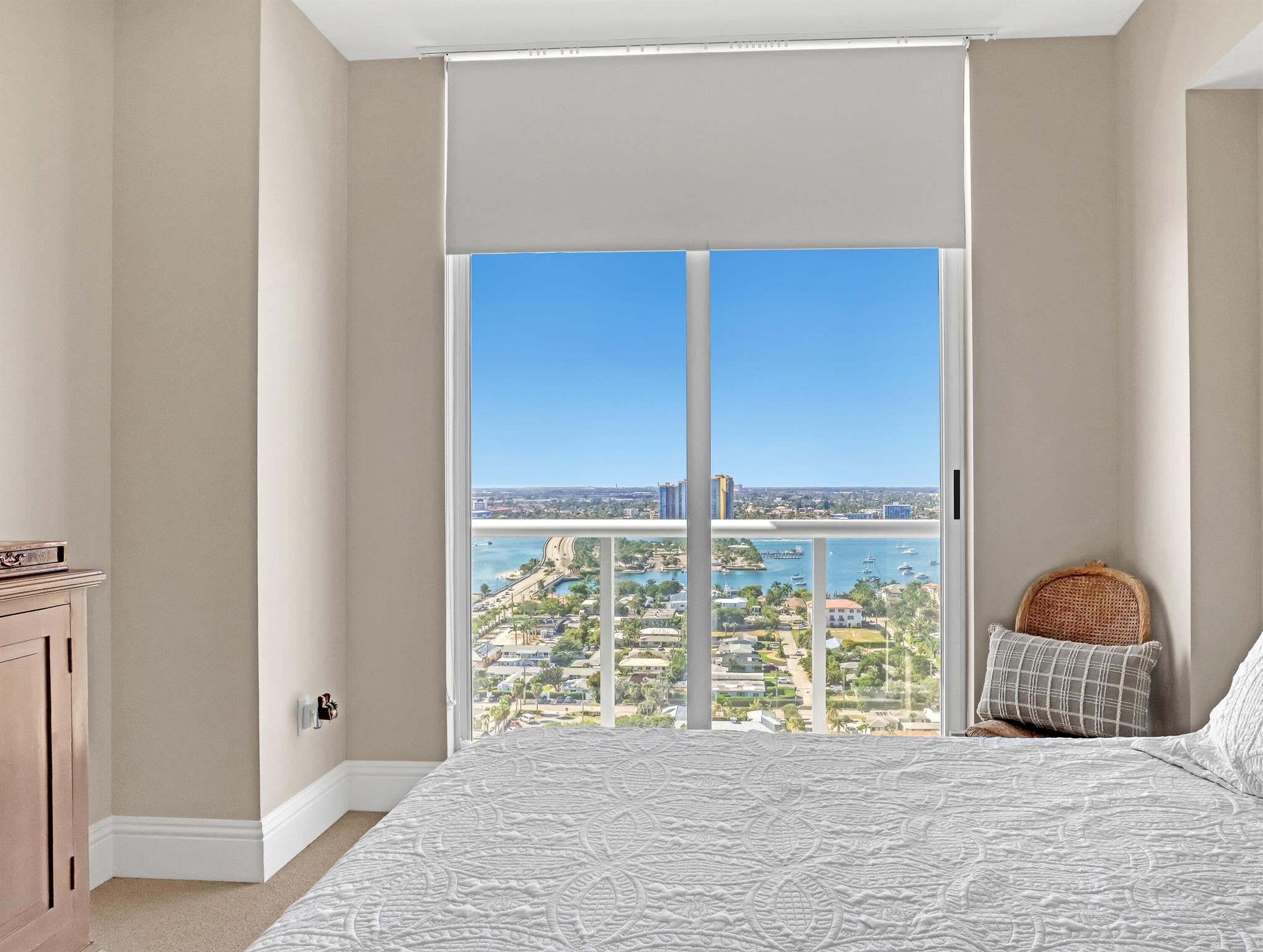 Ritz-Carlton Residences - Residential