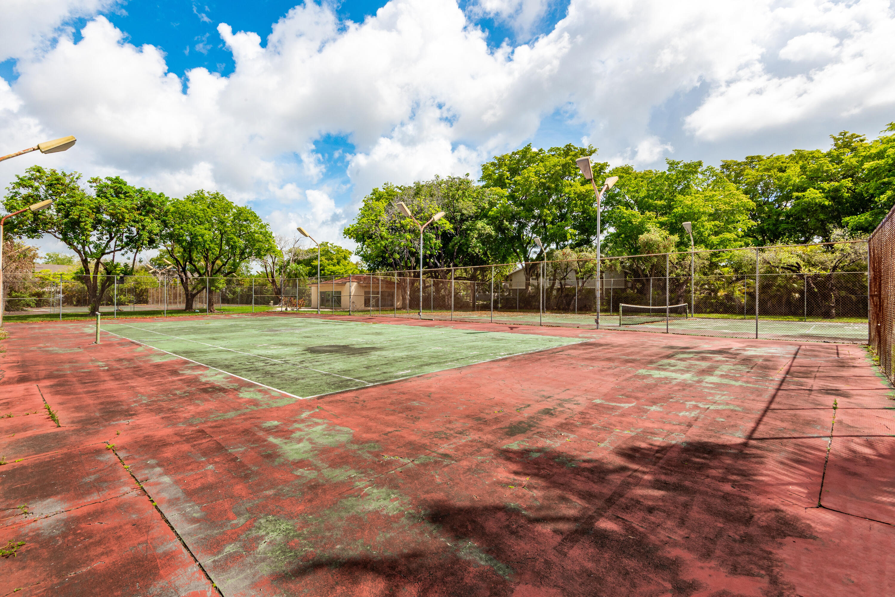 SUNRISE ISLAND CONDOMINIUM II - Residential