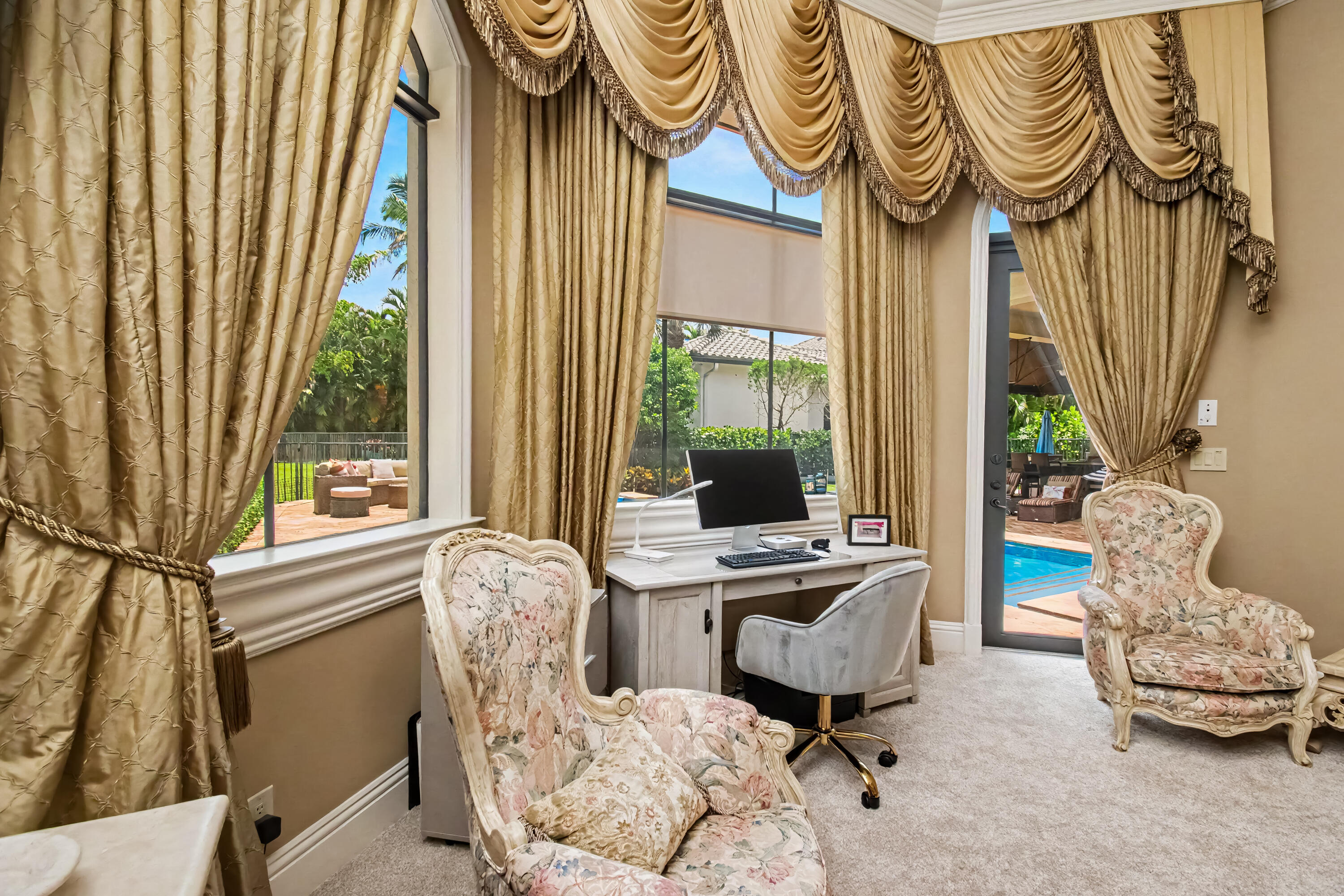 OAKS AT BOCA RATON - Residential