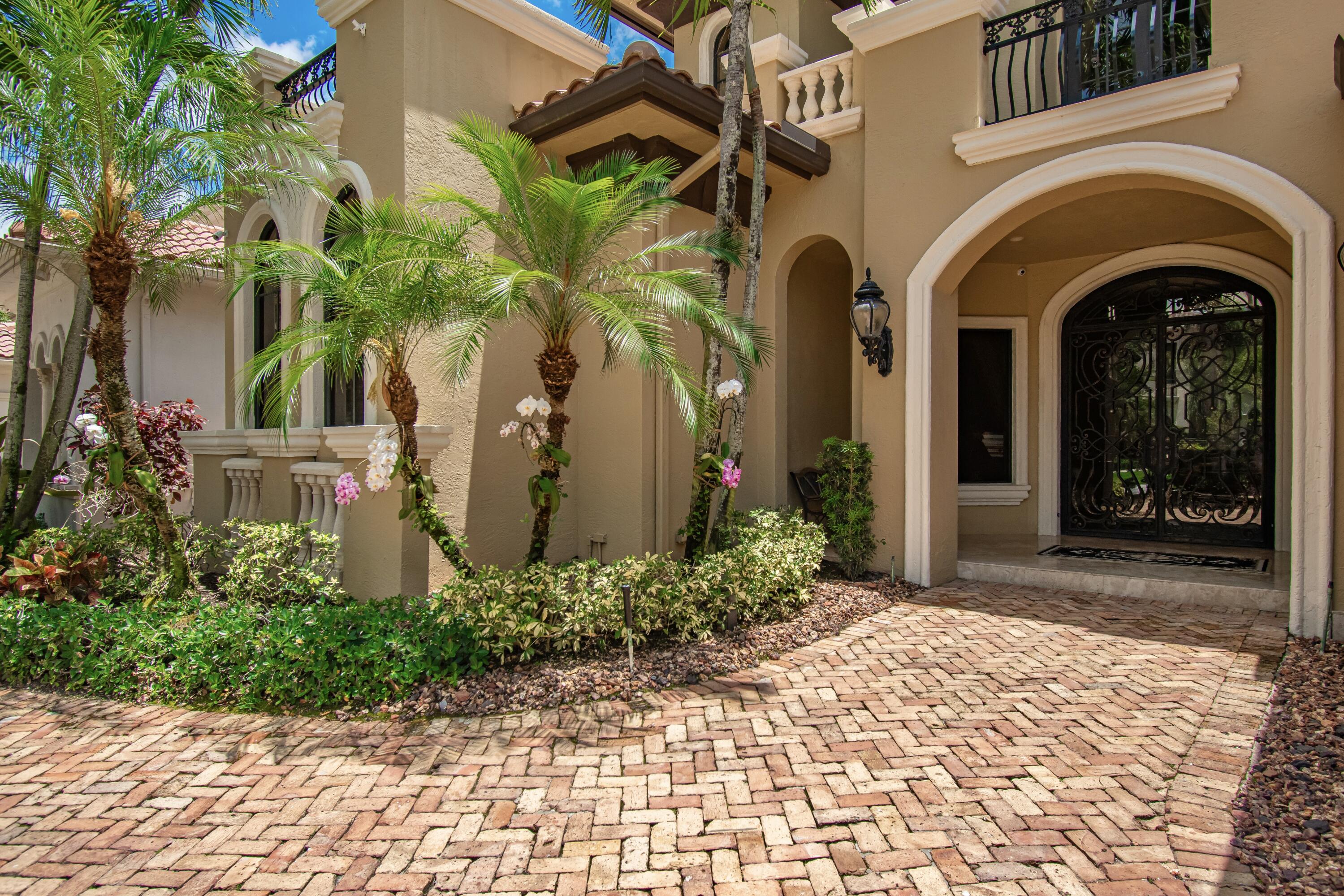 OAKS AT BOCA RATON - Residential