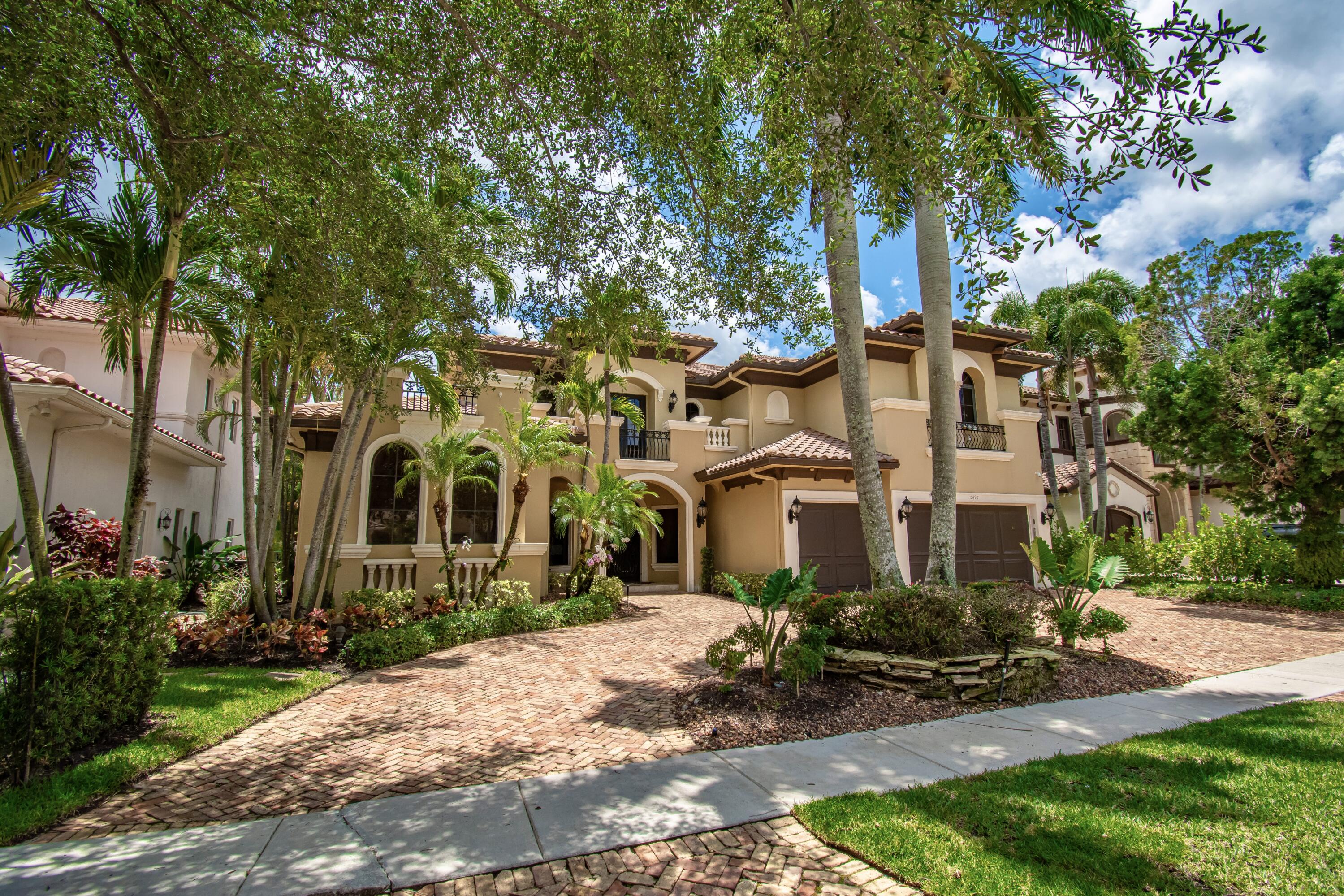 OAKS AT BOCA RATON - Residential