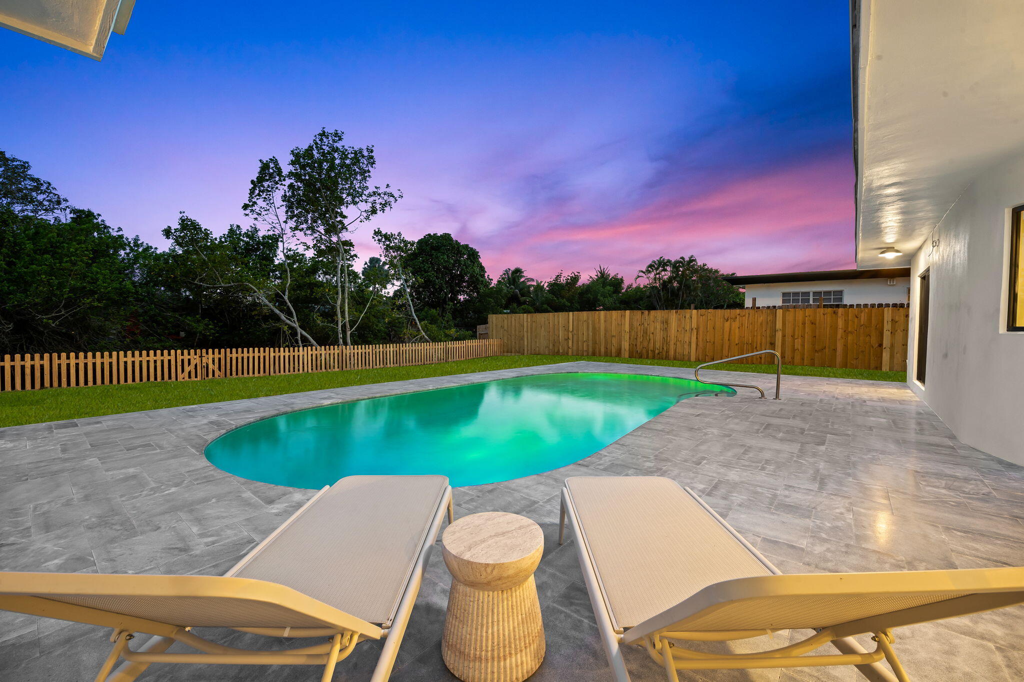 ENCHANTED LAKE SEC 6 - Residential