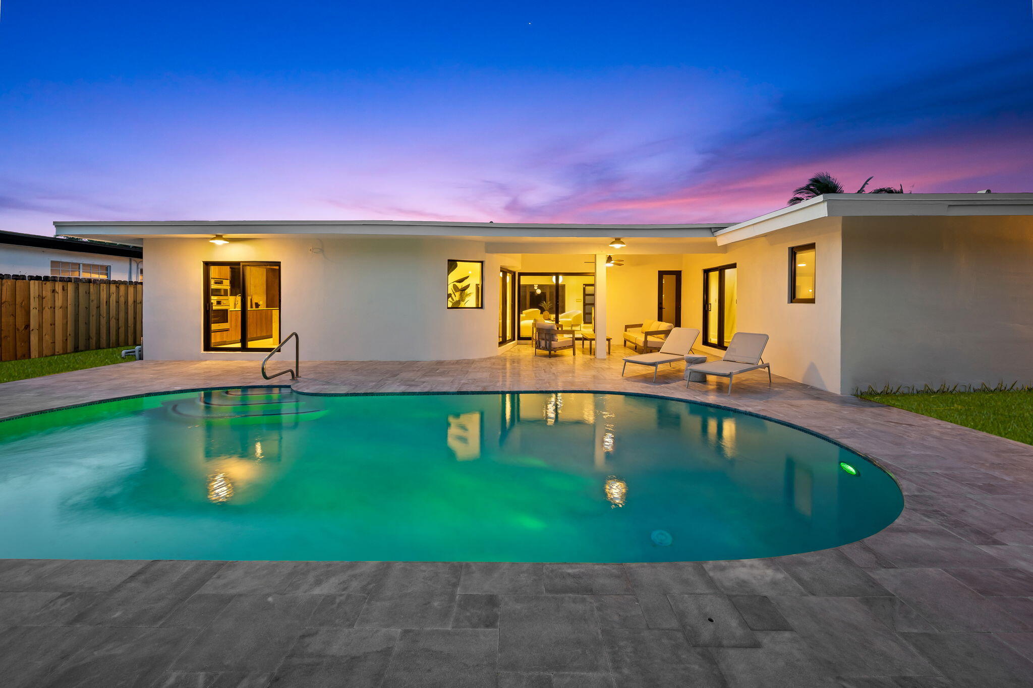 ENCHANTED LAKE SEC 6 - Residential
