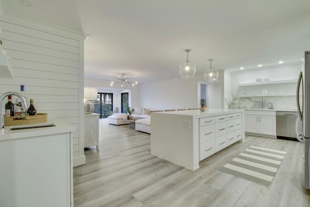 Photo of 300 N Highway A1a #105 E, Jupiter, FL 33477 (MLS # R10969494)