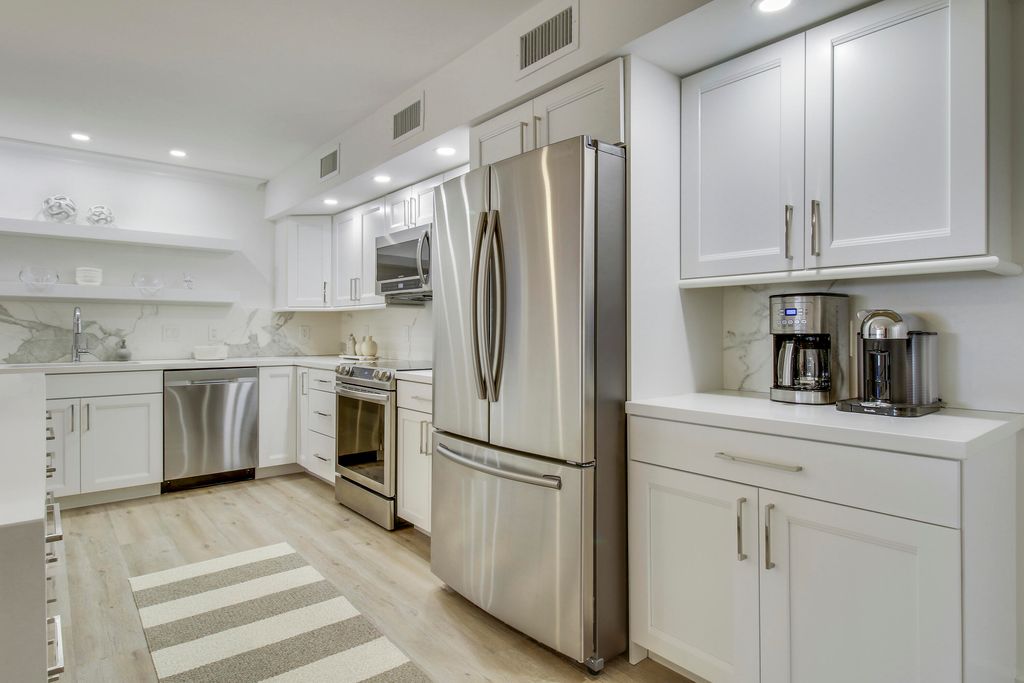 Photo of 300 N Highway A1a #105 E, Jupiter, FL 33477 (MLS # R10969494)