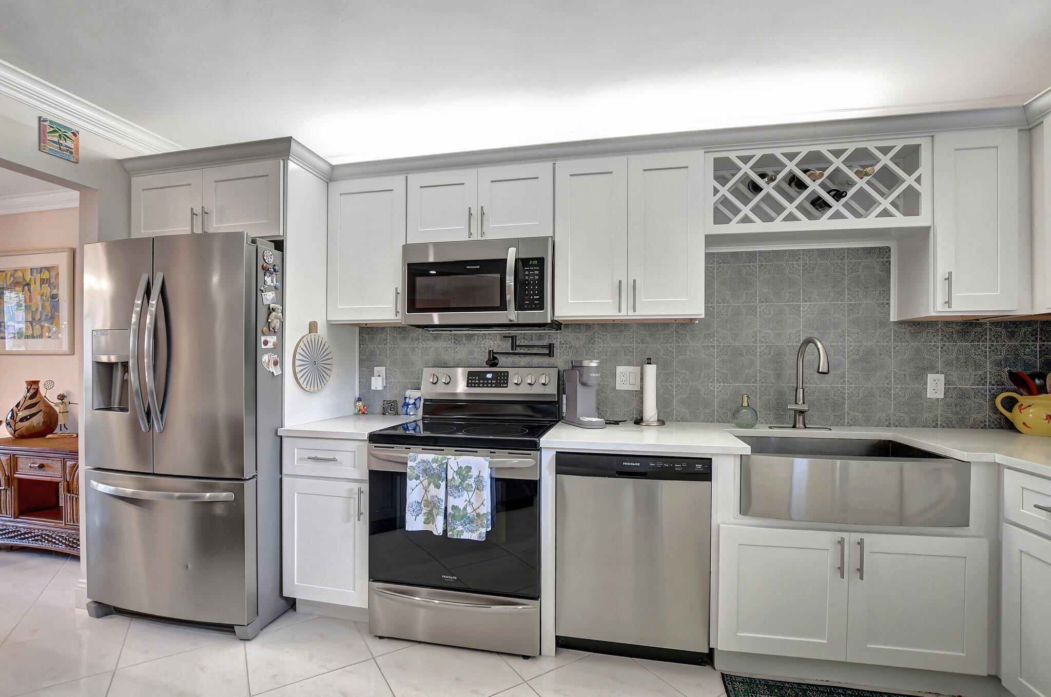 5750 Camino Del Sol 102