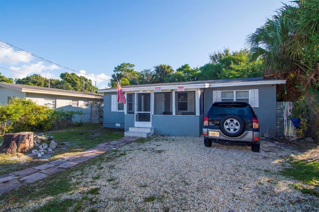 Photo of 714 N 22nd N Street, Fort Pierce, FL 34950 (MLS # R10762533)