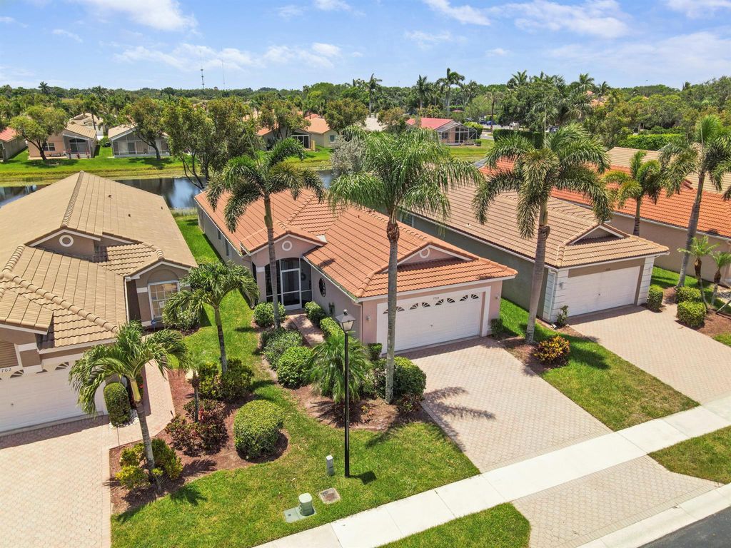 Photo of 7708 Cherry Blossom Way, Boynton Beach, FL 33437 (MLS # R11098678)