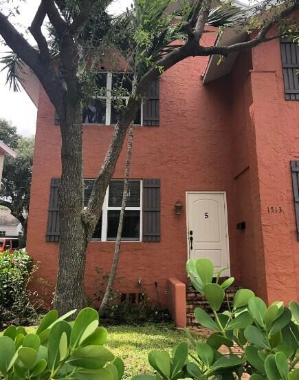 Photo of 1513 FLORIDA Avenue #5, West Palm Beach, FL 33401 (MLS # B26077338)