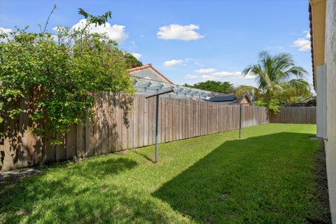 Tiny photo for 10407 NW 7th Street, Plantation, FL 33324 (MLS # B26082099)