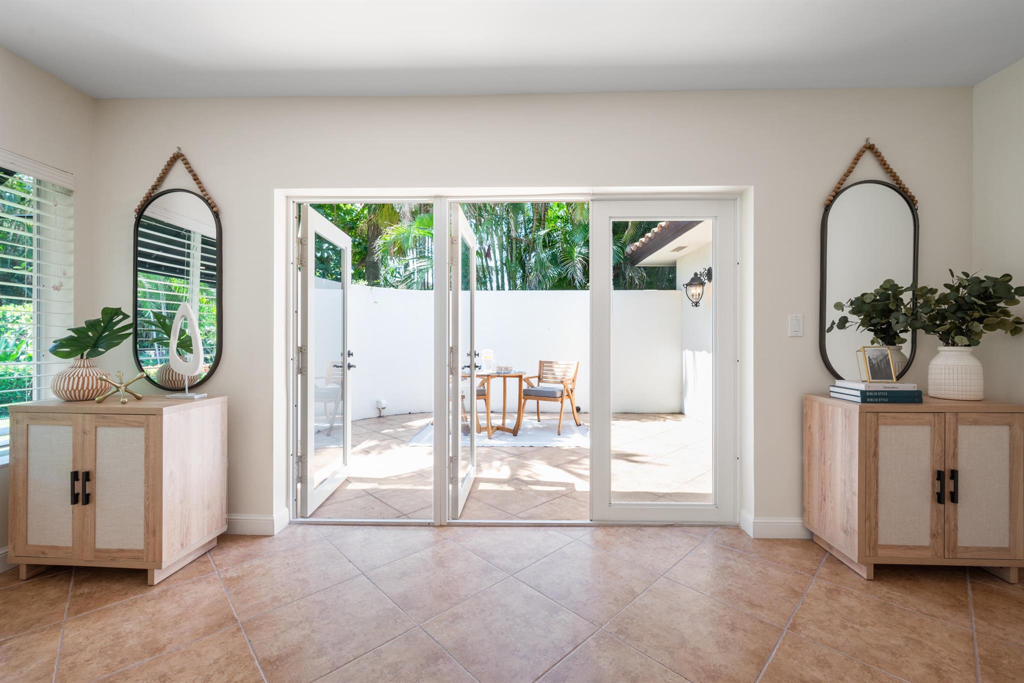 DELRAY TOWN OF - Residential